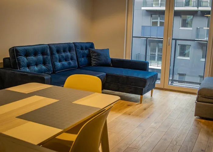 Urban Space 64 - Free Parking ורוצלב