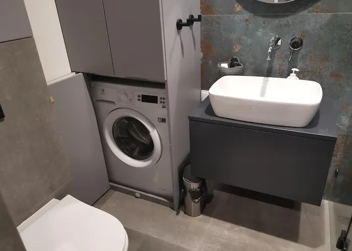 Urban Space 64 - Free Parking דירה