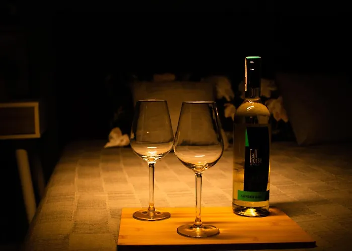 Urban Space 64 - Free Parking דירה